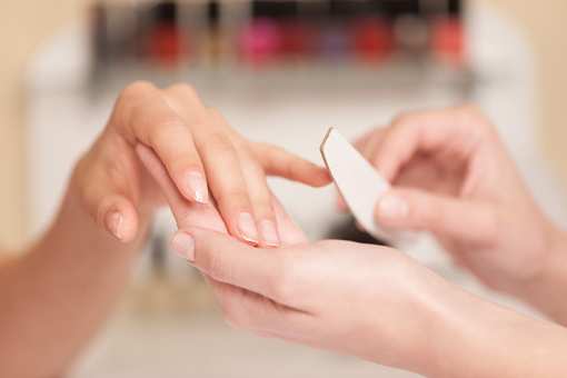 9 Best Nail Salons in Kentucky